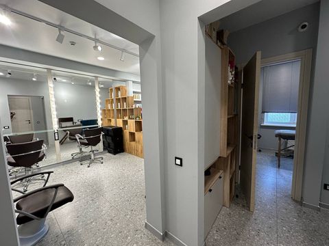 Комерція на Толбухіна вул.