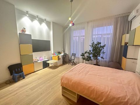 Квартира на Лідерсівському бульварі.