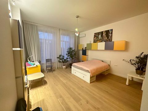 Квартира на Лідерсівському бульварі.