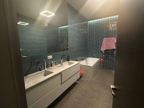 Квартира на Лідерсівському бульварі.