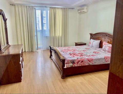 Квартира на Авдєєва-Чорноморського вул.