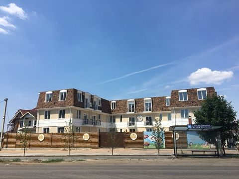 Малий Марсель, буд 72а