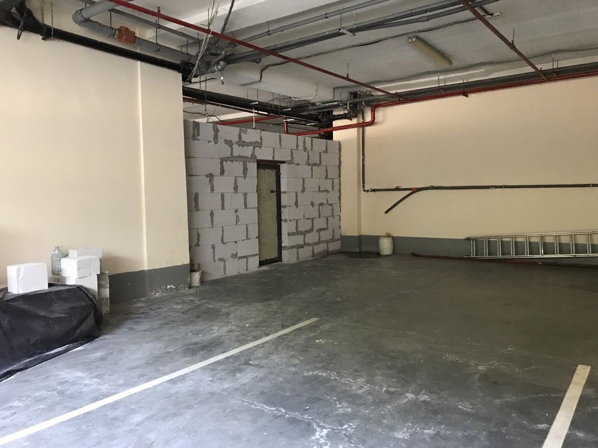 продам помещение Гагаринское плато,5\3