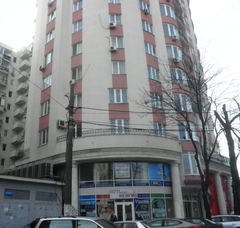 Е К С ! Продам! Терміново! Круту комерцію на вул. Пантелеймонівській!