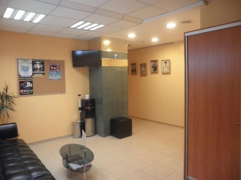 Е К С ! Продам! Терміново! Круту комерцію на вул. Пантелеймонівській!