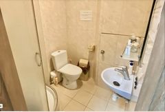 Комерційне приміщення на Паркова вул.