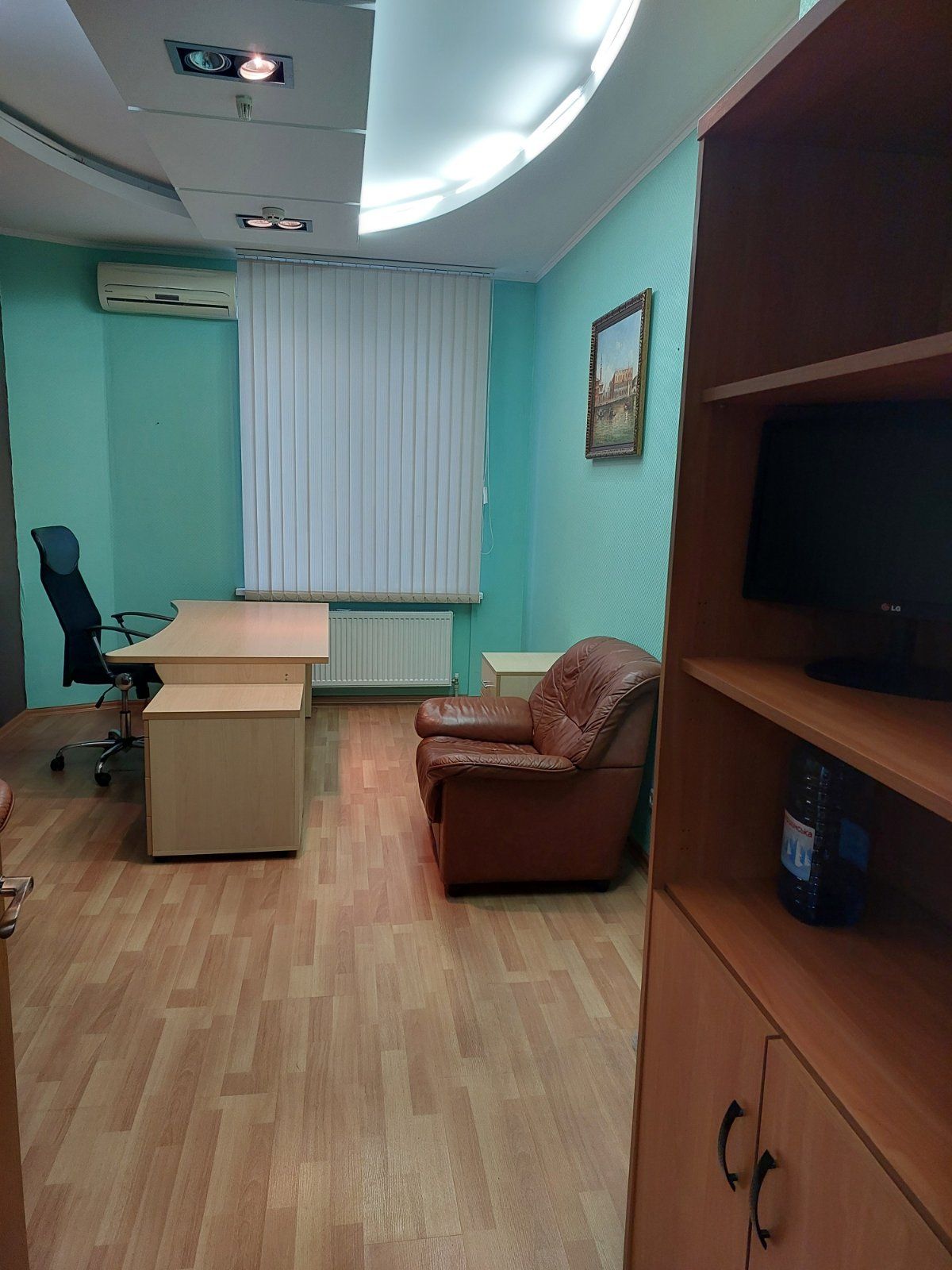 Комерційне приміщення на Академічній вул.