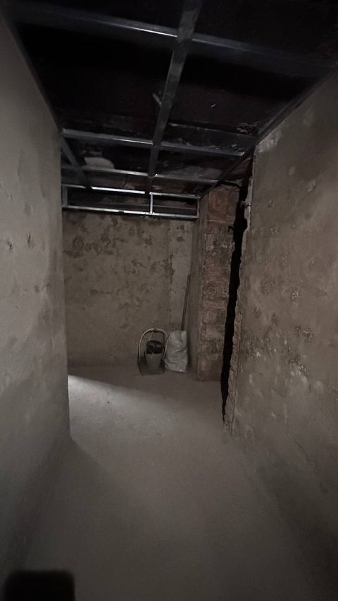 Комерція на Європейській вул.