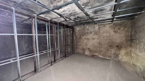 Комерція на Європейській вул.