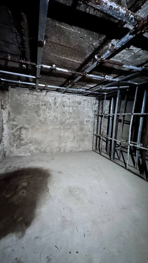 Комерція на Європейській вул.