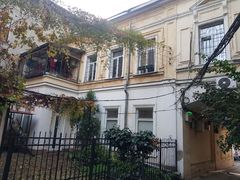 Продам квартиру на Катерининська вул.