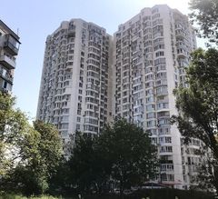 Квартира на Глушка Академіка просп.