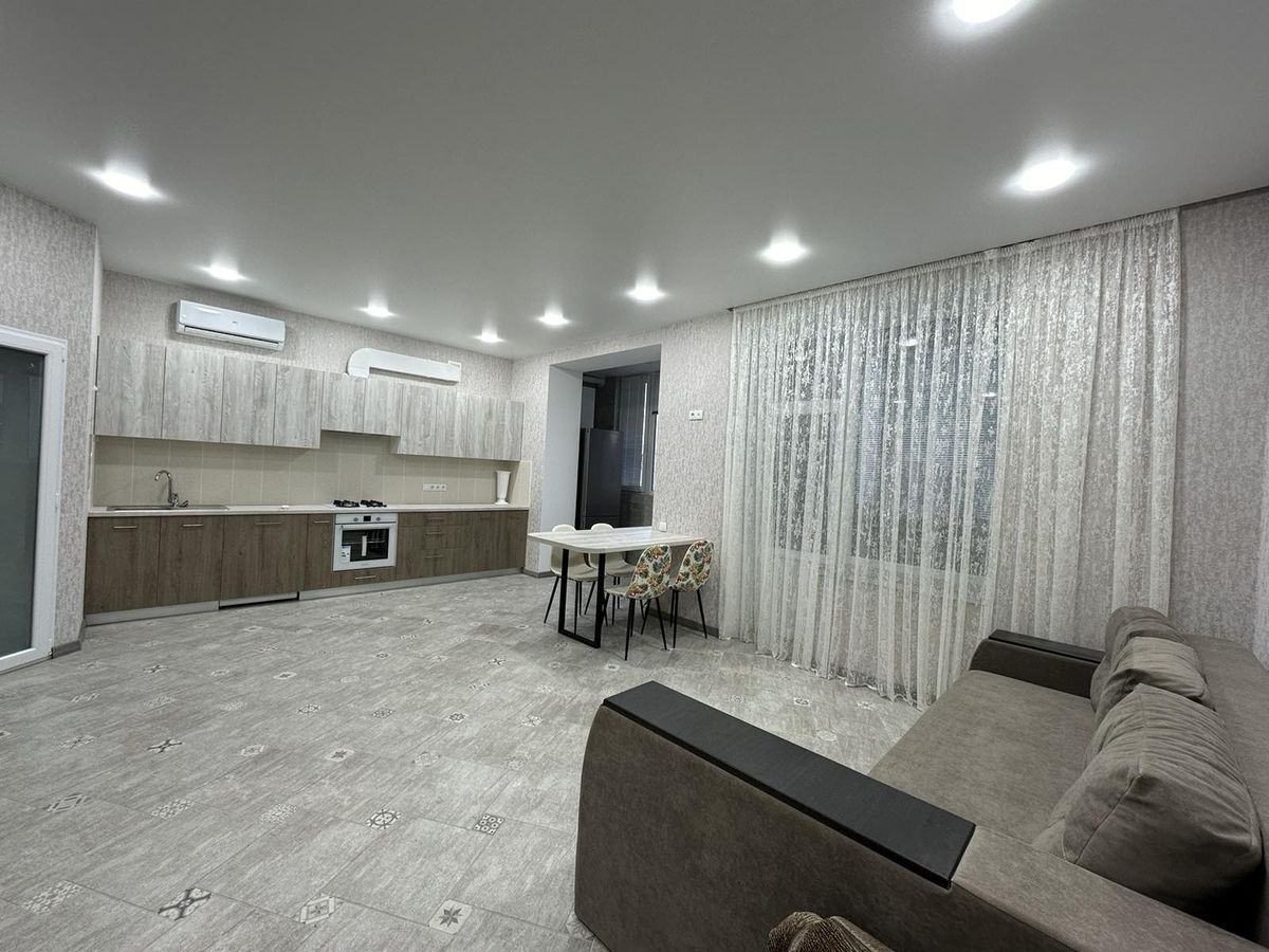 Квартира на Заболотного Академика ул.