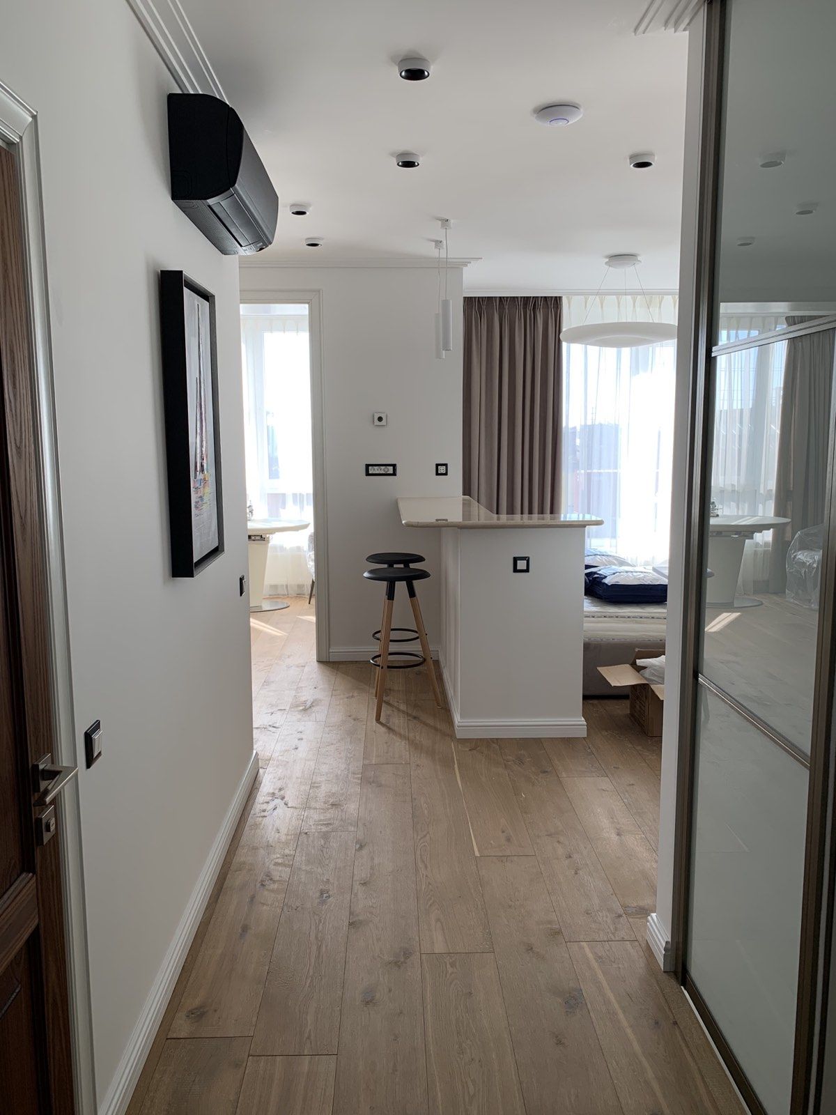 Квартира з дорогим авторським ремонтом. Заходь та живи!