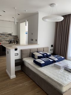 Квартира з дорогим авторським ремонтом. Заходь та живи!