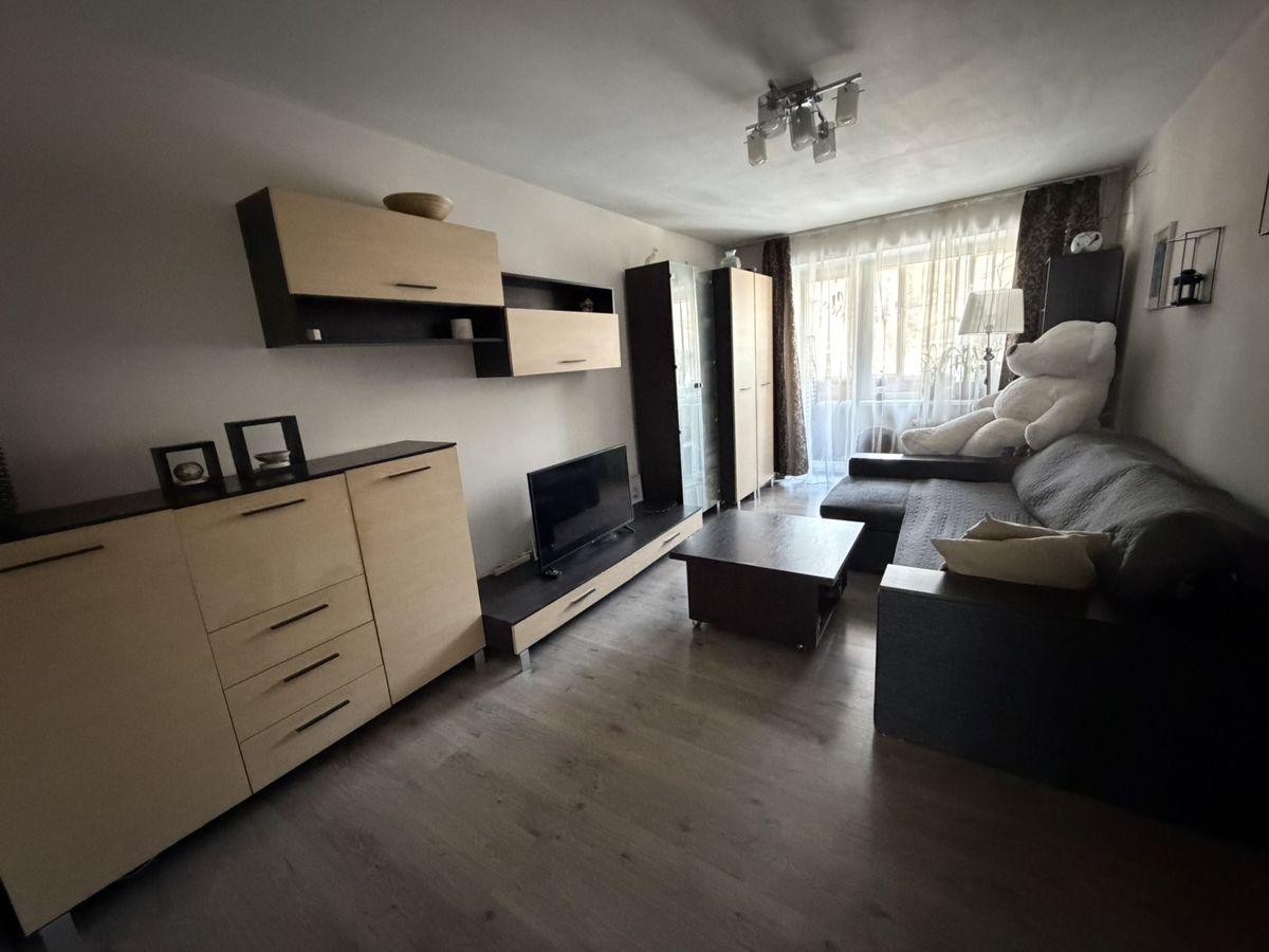 Квартира на Романа Кармена вул.