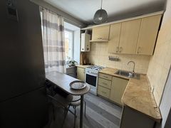 Квартира на Романа Кармена вул.