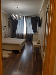 Квартира на Літературна вул.