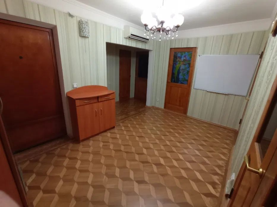 Квартира на 40 років Перемоги вул.