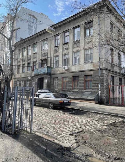 Квартира на Олеші Юрія вул.