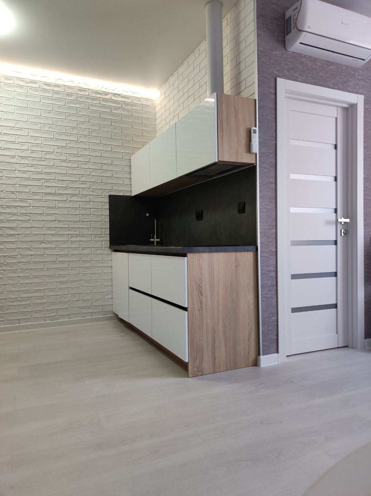 квартира на Каманіна вул