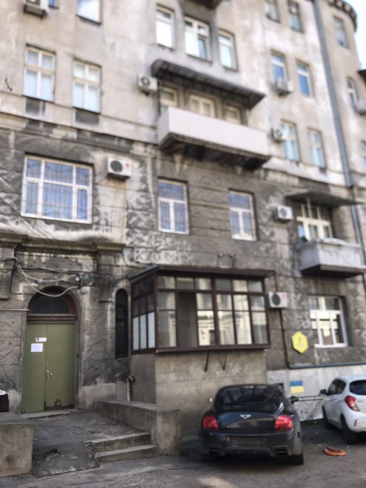 Квартира на Европейська (Екатеринінська) вул.