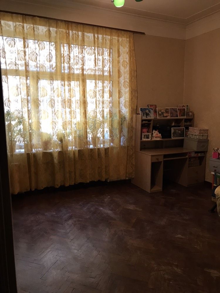 Квартира на Европейська (Екатеринінська) вул.