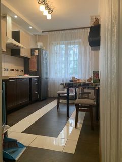 Квартира Сахарова ак. ул.