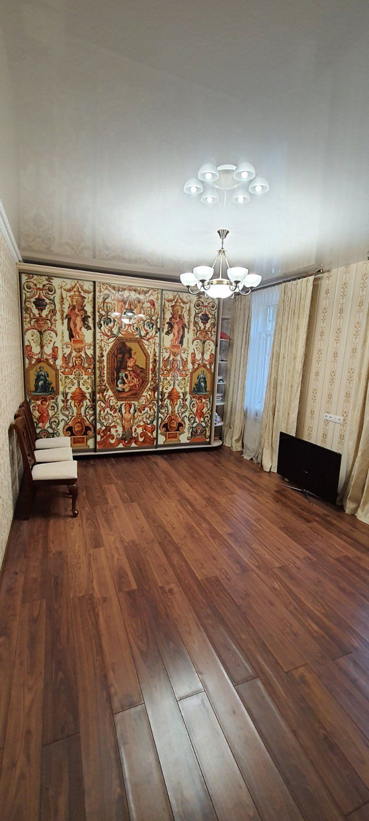 Продається 3к. квартира на Чепиги Атамана вул.