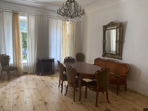 Квартира на Новосельського вул.