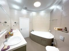 Квартира на Маршала Говорова вул.