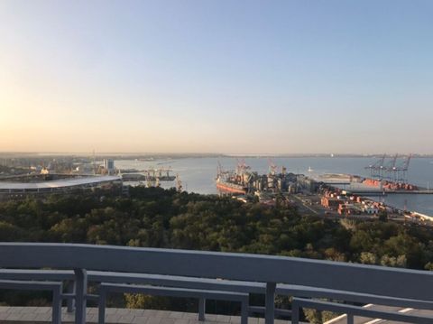 Penthouse on Leaders Boulevard