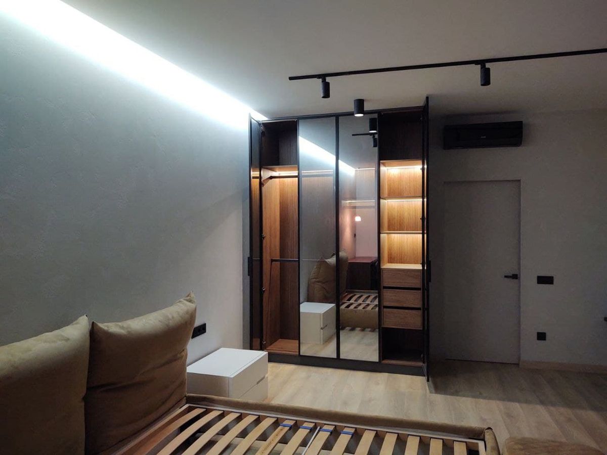 Квартира на Каманіна вул.