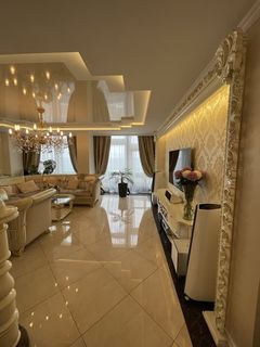 Квартира на Французский бульвар, ул.