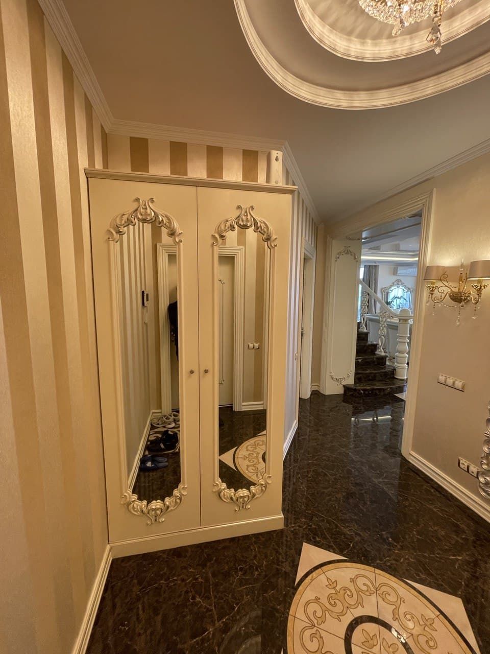 Квартира на Французский бульвар, ул.