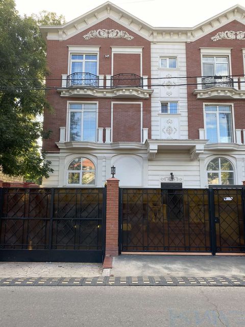 Квартира на Львівська вул.