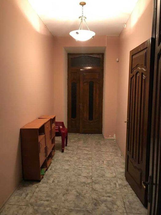 Квартира на Миколаївській дор.