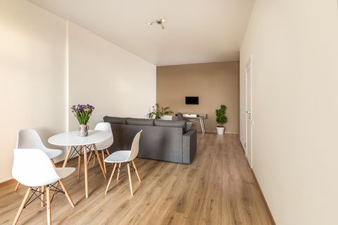 Двухкомнатная квартира на Дмитра Донського вул.