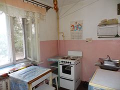 Квартира на Академіка Глушка вул.