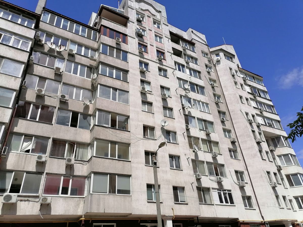 квартира на Старорезнична вул.