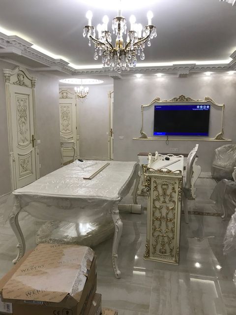 Квартира на Леонтовича (Белинського) вул.