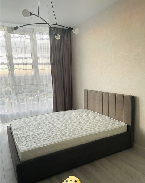 Квартира на пров Кордонний вул..