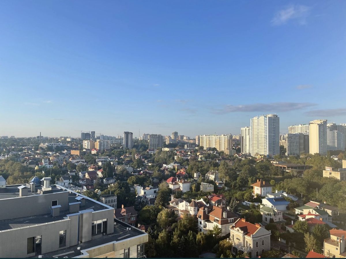 Квартира на пров Кордонний вул..