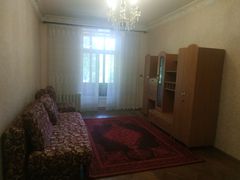 Двухкомнатная квартира на Л.Українки просп.(Гагаріна пр.)