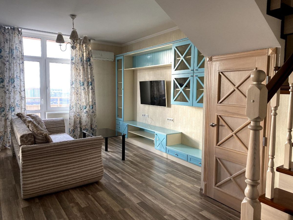 Квартира на Средней ул