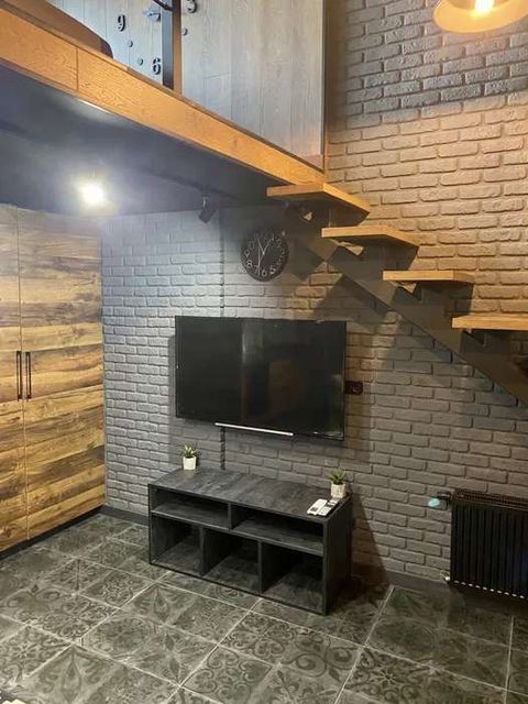 Apartment on Akademika Williams Street