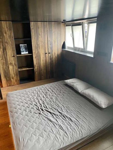 Apartment on Akademika Williams Street