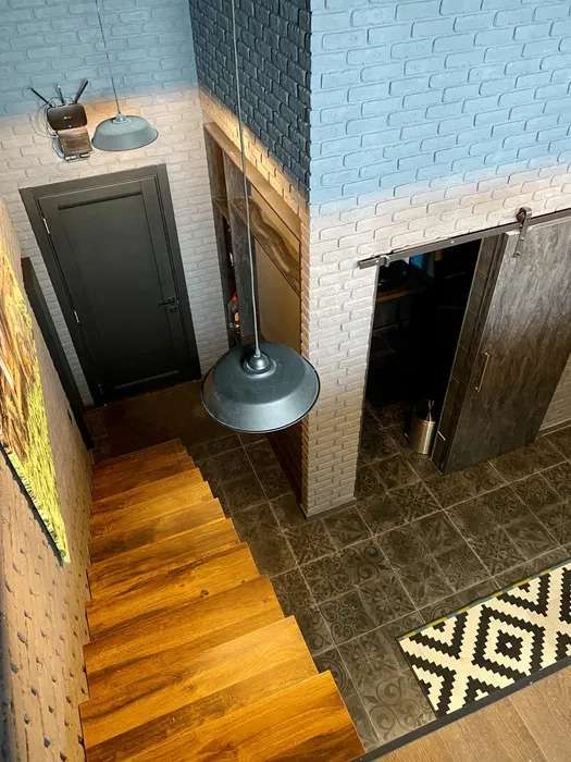 Apartment on Akademika Williams Street