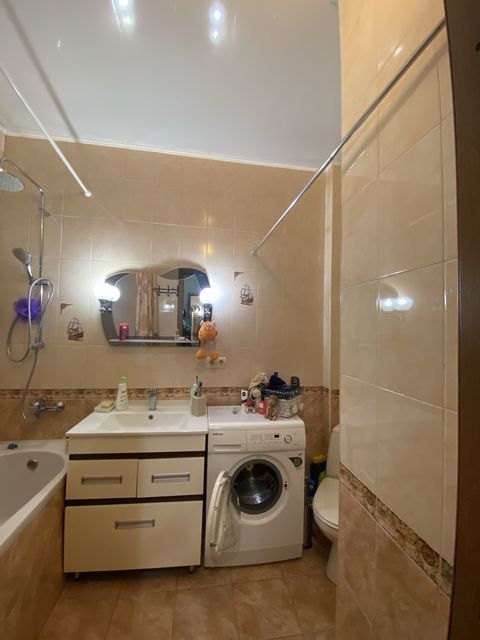 Apartment in the Raduzhny neighborhood, on