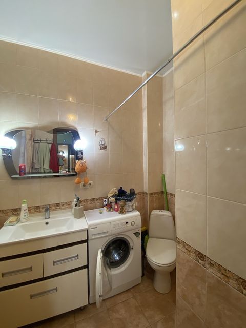 Apartment in the Raduzhny neighborhood, on